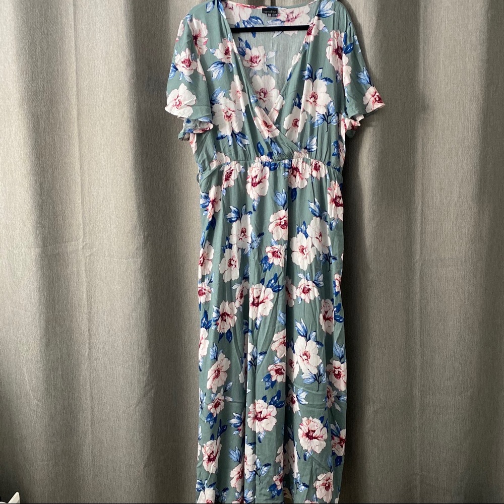 Beautiful Floral Maxi Dress